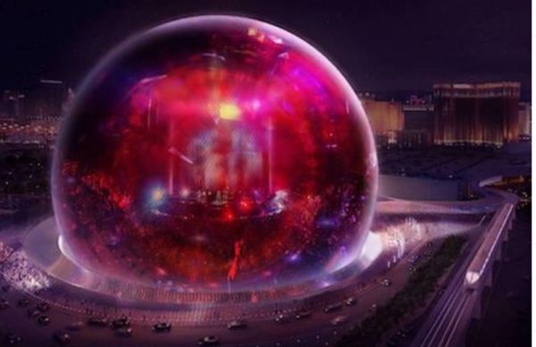 Μια γιγαντιαία σφαίρα «απειλεί» το Λονδίνο