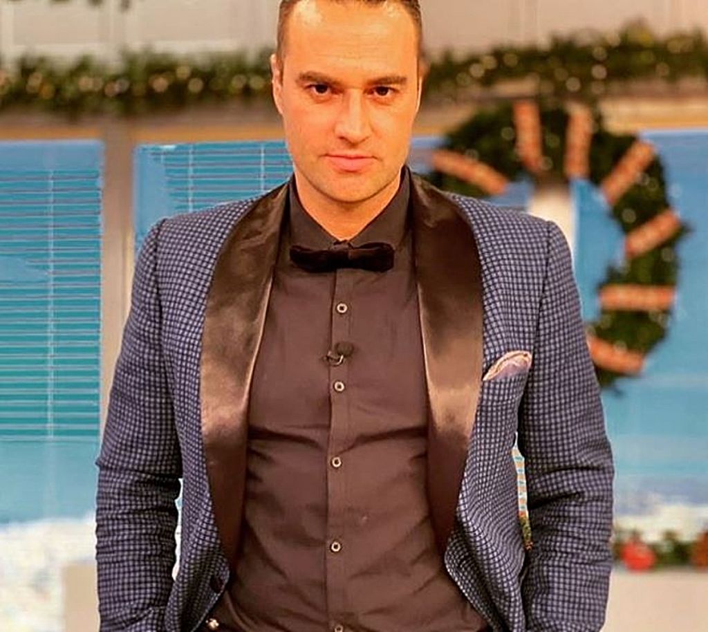 Κώστας Φραγκολιάς : Οι τρυφερές ευχές του για την ονομαστική εορτή της συντρόφου του