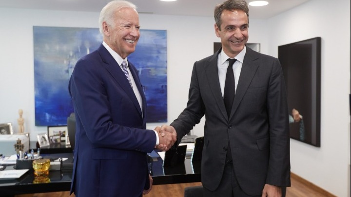 Μητσοτάκης : Ο διάλογός του με τον Μπάιντεν – «Αν χρειαστεί κάτι είμαι εδώ να βοηθήσω»