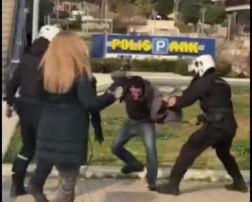 Νέα Σμύρνη : Πώς φτάσαμε στη βία κατά πολιτών – Το βίντεο με τον άγριο ξυλοδαρμό