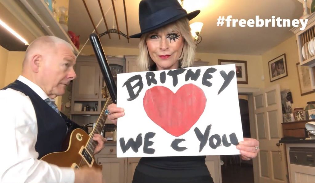 Μπρίτνεϊ Σπίαρς: Στον αγώνα του #FreeBritney Robert Fripp και Toyah Wilcox