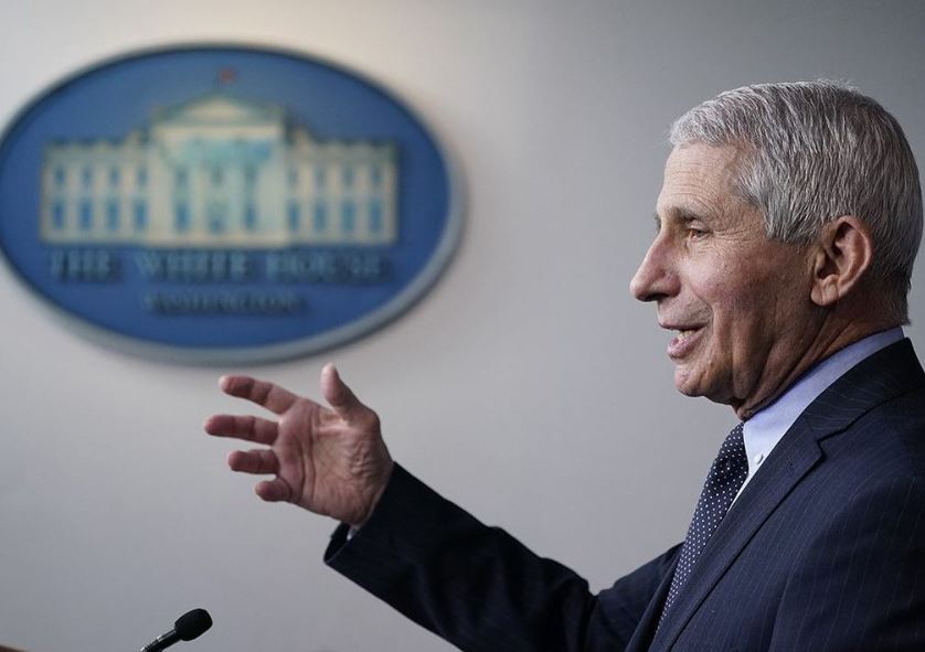 Άντονι Φάουτσι: Δώρισε 3D μοντέλο της COVID-19 στο Εθνικό Μουσείο Αμερικανικής Ιστορίας