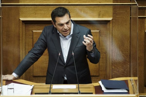 Τσίπρας σε Μητσοτάκη: Είστε ο ενορχηστρωτής αυτής της έντασης – Να φοβάστε την οργή των νοικοκυριών