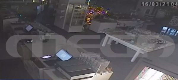 Θεσσαλονίκη : Λήστεψαν για… 11η φορά το ίδιο ζαχαροπλαστείο