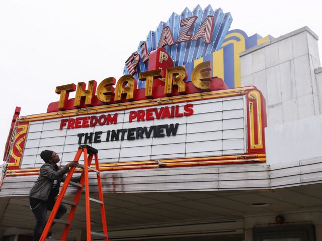 Νέα Υόρκη : Άνοιξαν ξανά μετά από έναν χρόνο τα σινεμά