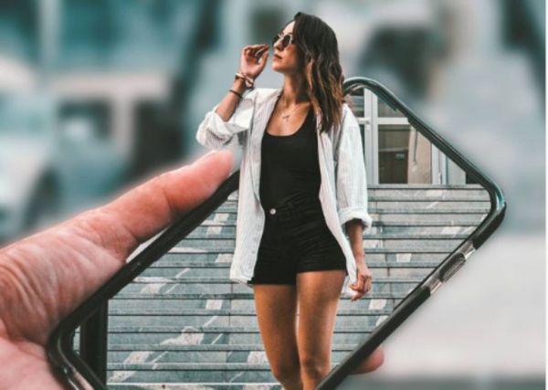 Πως να ανεβάζετε 3D φωτογραφίες στο Facebook από το κινητό ή τον υπολογιστή σας