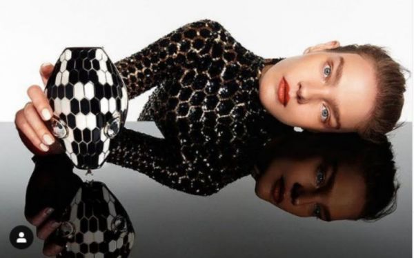 Η Mαίρη Κατράντζου δημιουργεί για τη νέα συλλογή κοσμημάτων του οίκου Bulgari