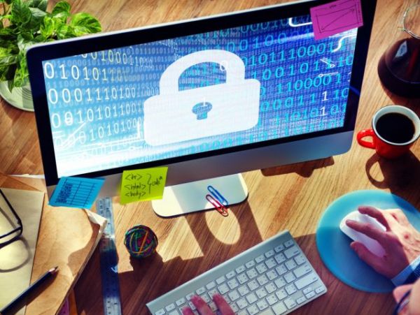 Για ποιο λόγο πρέπει να κλείνετε τον υπολογιστή σας κάθε βράδυ