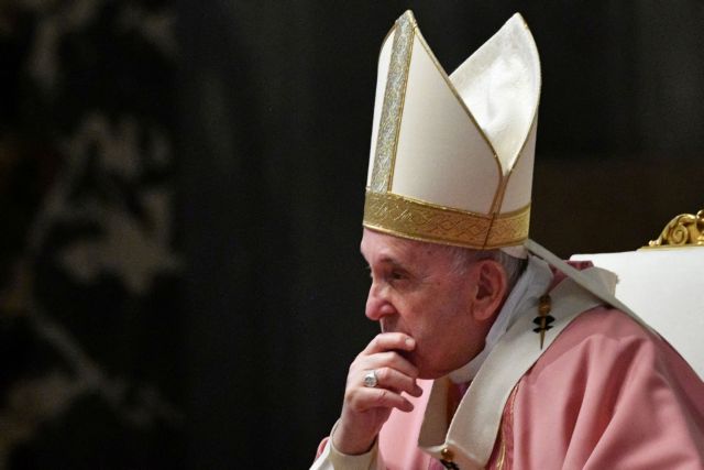 Βατικανό : Η Καθολική εκκλησία δεν μπορεί να ευλογήσει ομόφυλα ζευγάρια