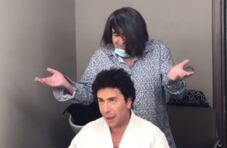 «Δέκα Μικροί Μήτσοι» : Ο ρόλος – έκπληξη του Γιώργου Μαζωνάκη