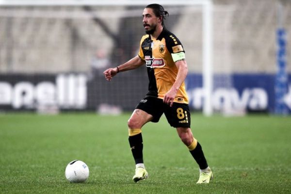 ΑΕΚ: Τέλος η σεζόν για τον Σιμόες