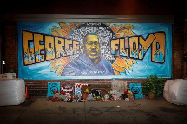 ΗΠΑ : Άρχισε η δίκη για τον φόνο του Τζορτζ Φλόιντ – Τι λέει ο δικηγόρος της οικογένειας