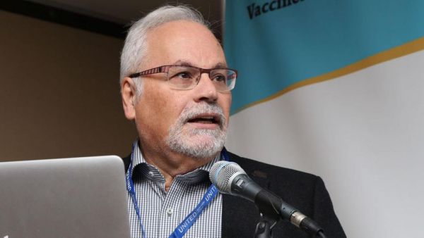Γιώργος Παυλάκης: «Ποτέ στην ιστορία δεν είχαμε τόσο ασφαλή εμβόλια σε τόσο λίγο χρόνο»
