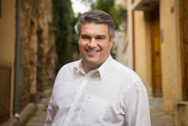 Βουλευτής της ΝΔ παραβίασε τα μέτρα για τον κοροναϊό