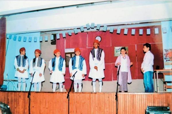 25η Μαρτίου : Ο Γιάννης Αντετοκούνμπο τσολιάς – Επικές φωτογραφίες