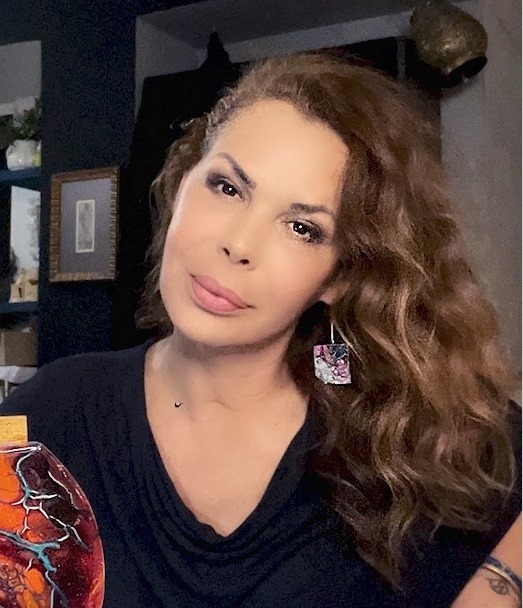 Άννα Κουρουπού: “Εμάς χρόνια τώρα μας βιάζουν και μας κακοποιούν”