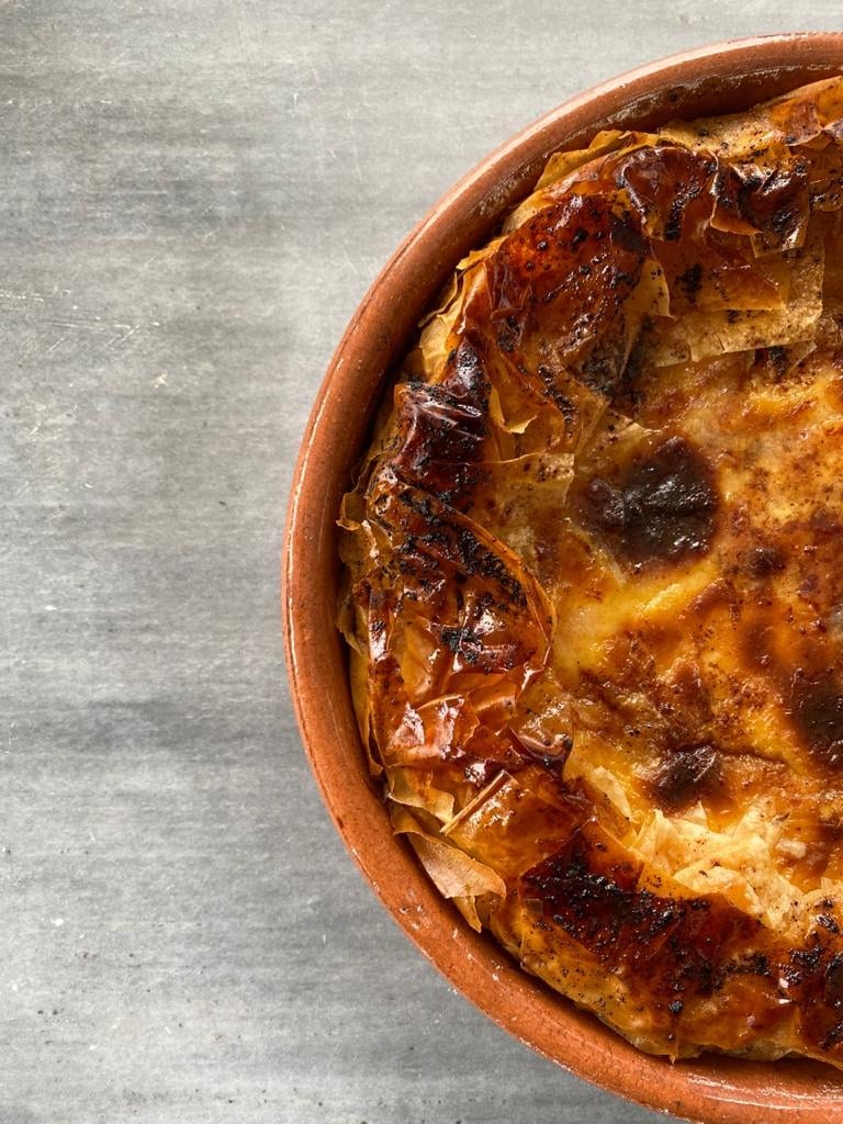 Εύκολη γαλατόπιτα με φύλλο κρούστας από τον Αντώνη Σελέκο