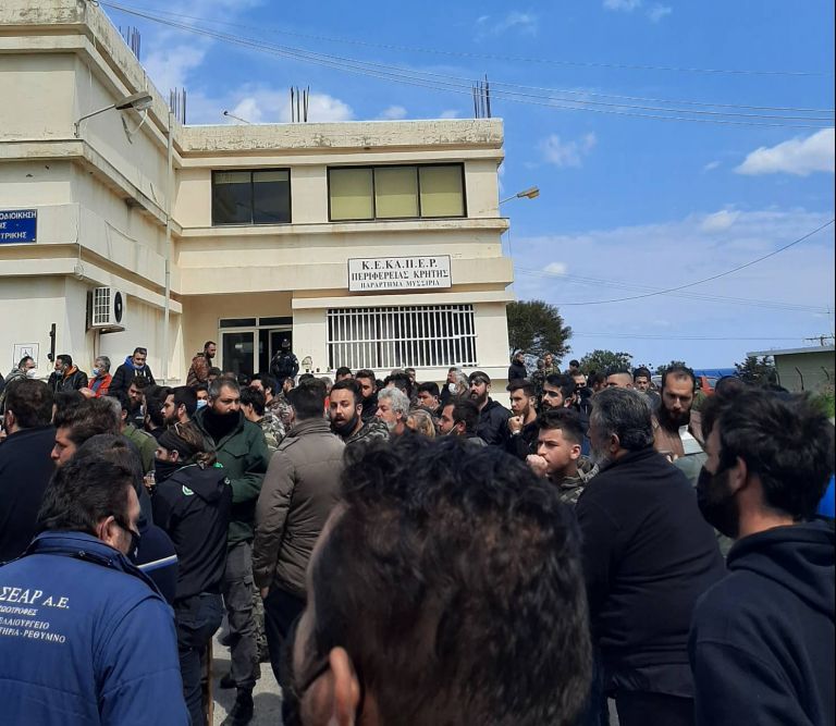 Αντιδράσεις και καταλήψεις στην Κρήτη για τους δασικούς χάρτες