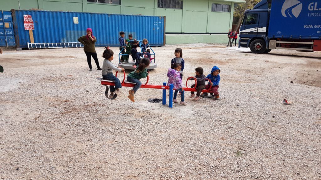 Προσφυγικό : Δικαστική έρευνα σε βάρος της δημάρχου Χαλκίδας για τον αποκλεισμό παιδιών από την εκπαίδευση