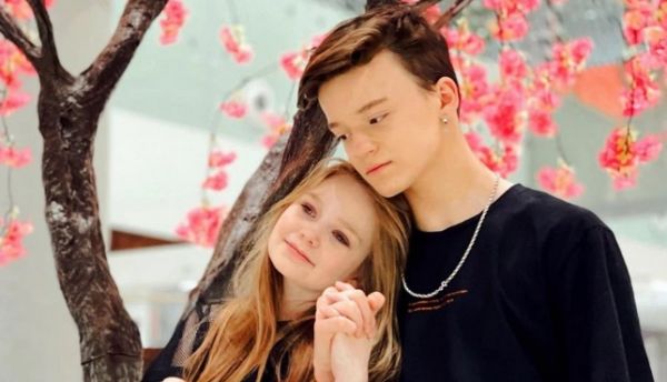 Κατακραυγή για την «σχέση» 13χρονου με 8χρονη influencer στην Ουκρανία