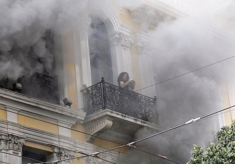 Αποκάλυψη in.gr : Τέσσερις νέοι ύποπτοι για τον εμπρησμό της Marfin πριν από δέκα χρόνια