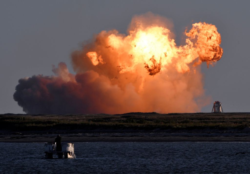SpaceX : Εξερράγη και ο τρίτος πύραυλος Starship κατά την προσγείωσή του