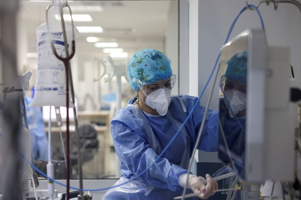 Κοροναϊός : Σε εφαρμογή το σχέδιο έκτακτης ανάγκης για τα νοσοκομεία της Αττικής