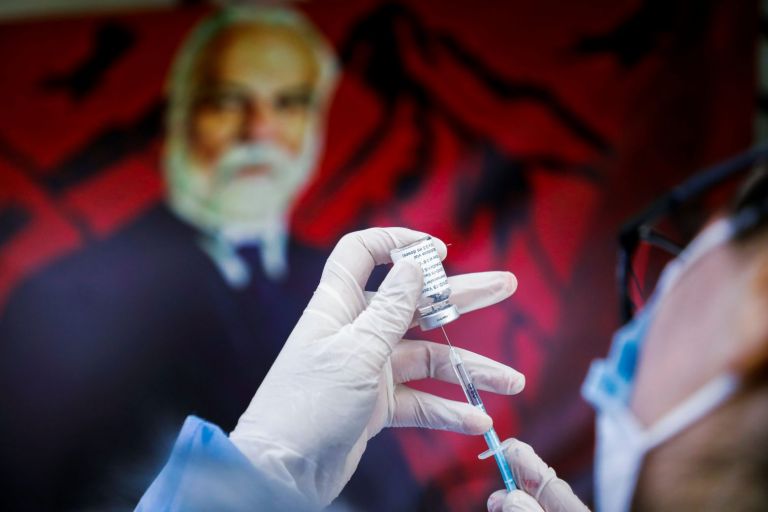 Αλβανία : Ψάχνουν στην μαύρη αγορά φιάλες οξυγόνου οι ασθενείς του κοροναϊού