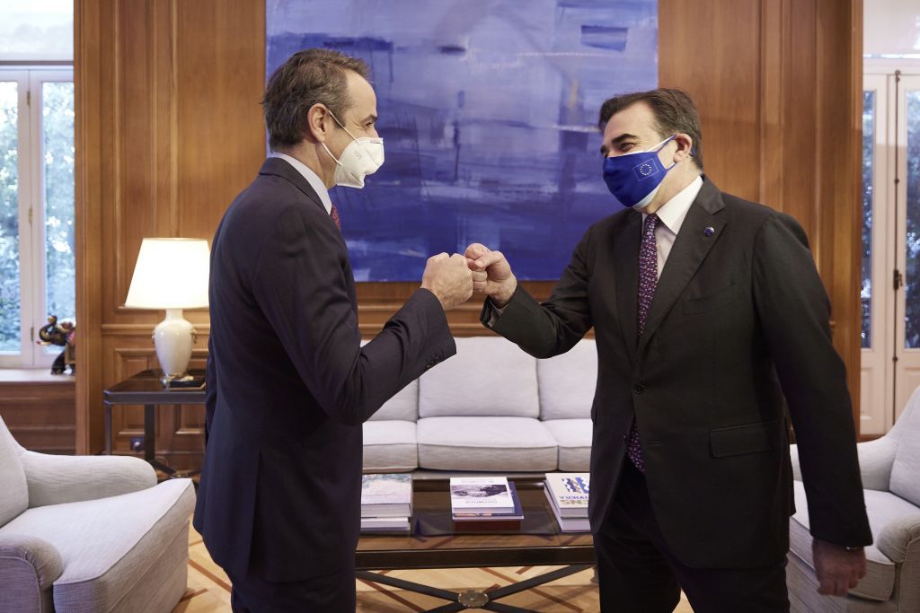 Μητσοτάκης σε Σχοινά: Προσβλέπουμε και από την ΕΕ να πιέσουμε τις φαρμακευτικές εταιρείες