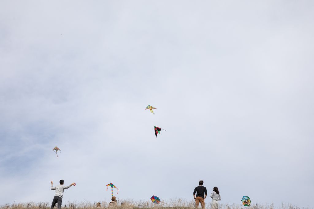 Λινού : Είναι τρελό να κλείσουν τα πάρκα – Από τον χαρταετό δεν κολλάει ο κοροναϊός