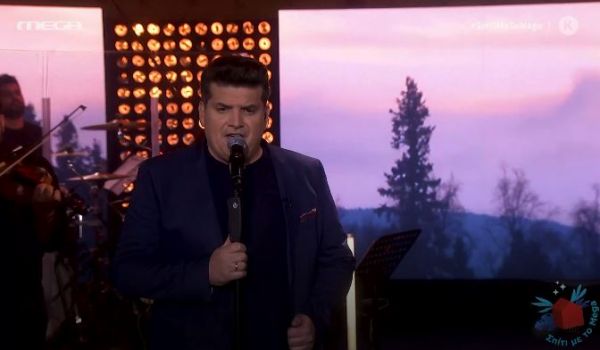 «Γιάννη μου το μαντήλι σου» από τον Γιάννη Καψάλη και το γλέντι ξεκινά