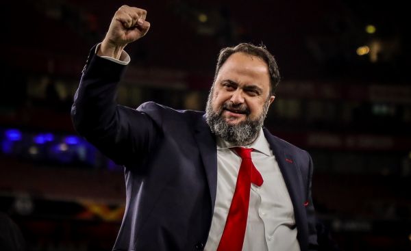 Ολυμπιακός : «Χρόνια πολλά στον Πρόεδρο μας»