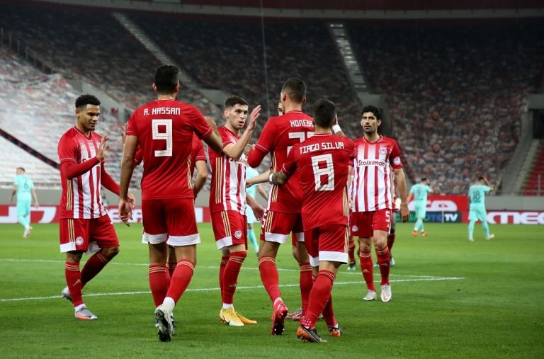 Superleague : Ο κυρίαρχος Ολυμπιακός, ο… πρωταθληματικός Παναθηναϊκός και ο Αστέρας Τρίπολης!