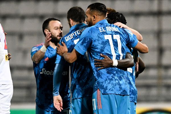 Βόλος – Ολυμπιακός 1-2: Φιλιά στον… δήμαρχο