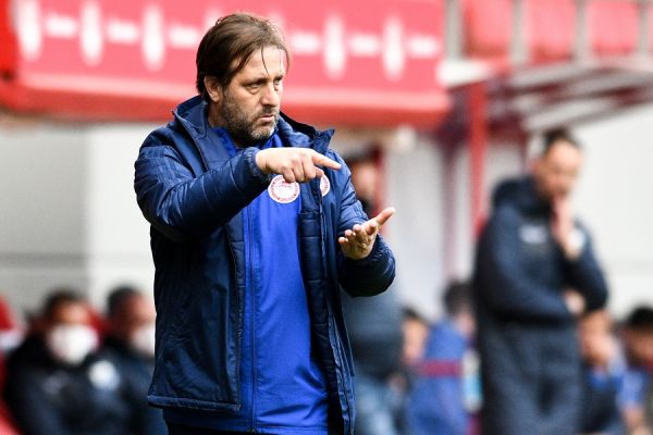 Μαρτίνς για Μπα : «Εξαιρετικός επαγγελματίας και αθλητής ο Μπα»