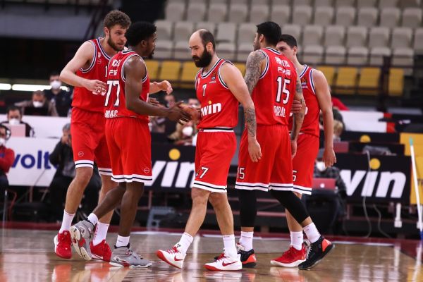 Live: Ολυμπιακός – Φενέρμπαχτσε