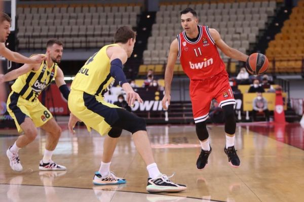 Ολυμπιακός – Φενέρμπαχτσε 71-76: «Αντίο» με αξιοπρέπεια, ώρα για την επόμενη ημέρα