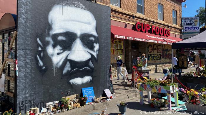 Ξεκινά η δίκη για τον θάνατο του Τζορτζ Φλόιντ