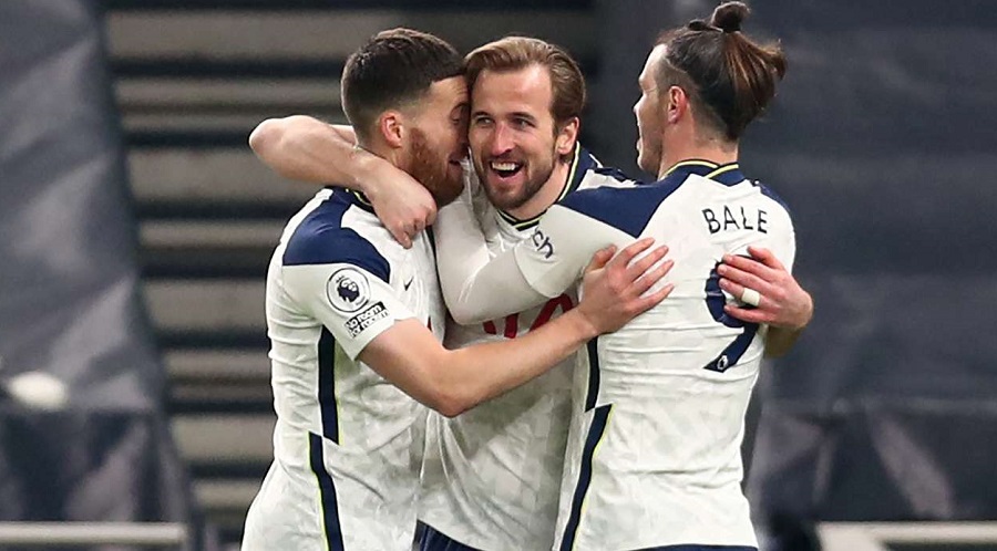 Εύκολα η Τότεναμ (4-1)