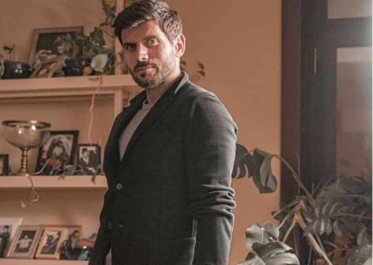 Δύσκολες ώρες για τον Μάνο Γαβρά – Η απώλεια που τον «τσάκισε»