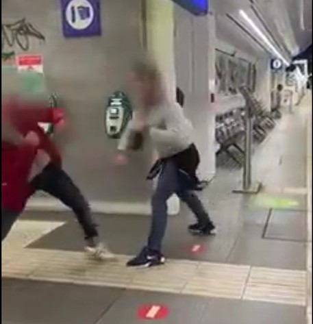 Ιταλία : Σάλος από την επίθεση σε ζευγάρι ομοφυλόφιλων στο μετρό της Ρώμης