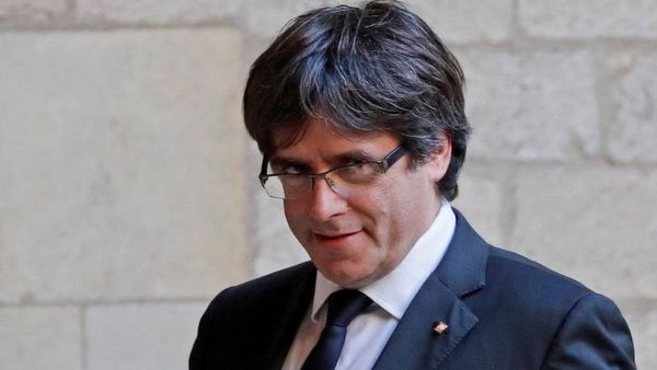 Η Ευρωβουλή ενέκρινε την άρση ασυλίας του πρώην προέδρου της Καταλωνίας Πουτζντεμόν