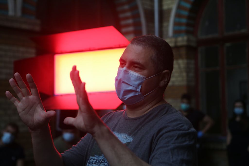 Στο «Bad Luck Banging or Loony Porn» του Ράντου Ζούντε, η Χρυσή Άρκτος του 71ου Φεστιβάλ Βερολίνου