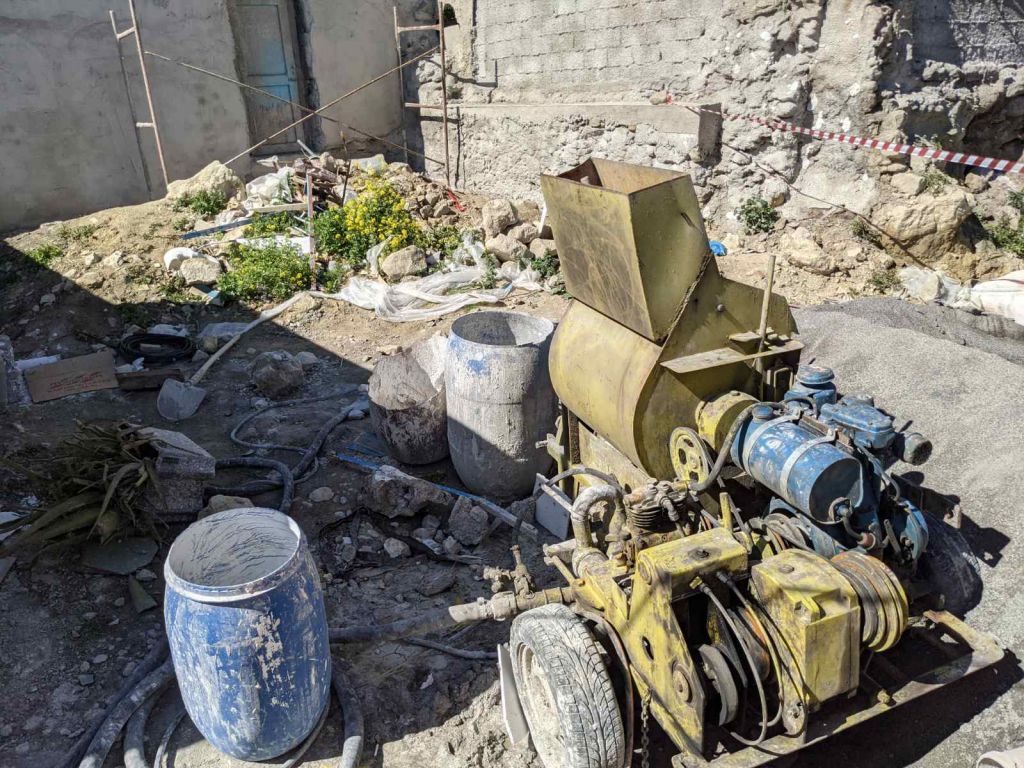 Κρήτη : Πώς έπεσε στο βαρέλι το δίχρονο παιδί – Συγκλονίζουν οι μαρτυρίες