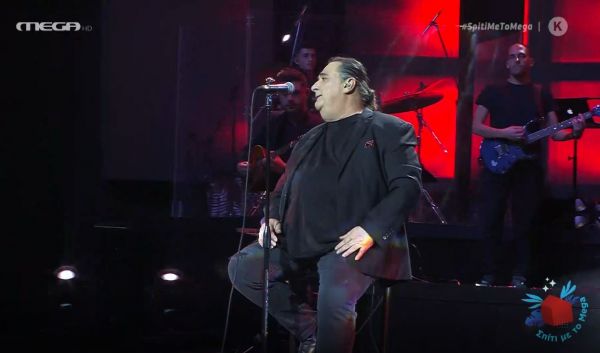 Σπίτι με το MEGA: «Θα μου κλείσεις το σπίτι» από τον σπουδαίο Βασίλη Καρρά