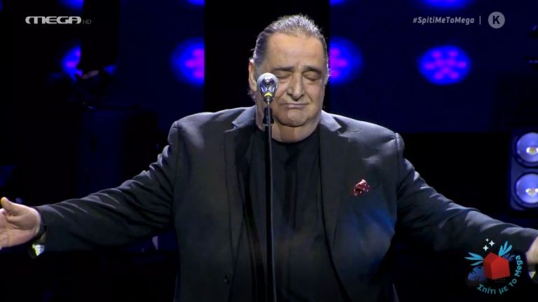 Επιτυχίες του ’90 που άφησαν εποχή: «Λέγε ό,τι θες λέγε» από τον Βασίλη Καρρά