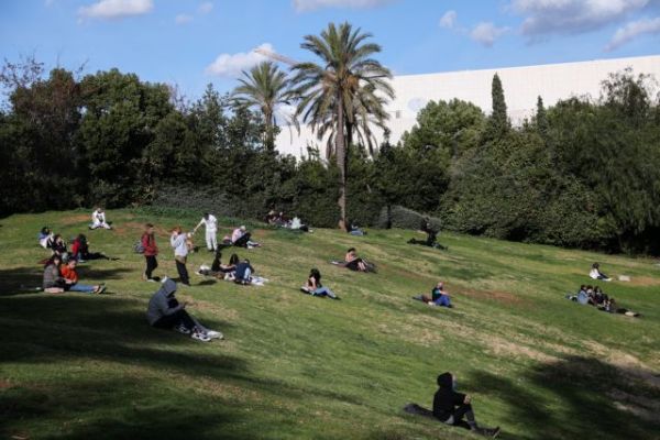 Λινού στο MEGA : Χρειάζεται να ληφθούν «έξυπνα μέτρα» που θα κάνουν τους ανθρώπους να αποδέχονται τους περιορισμούς