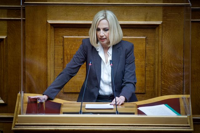 Γεννηματά : Εκτός ελέγχου το τρίτο κύμα της πανδημίας – Σε πανικό η κυβέρνηση