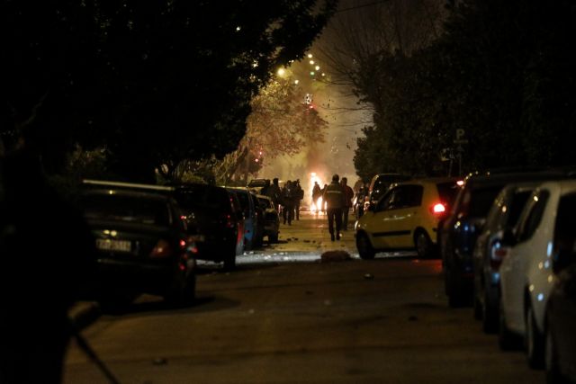 Νέα Σμύρνη: Μάρτυρας καίει δύο άτομα – Αναζητείται ο «Πόντιος»