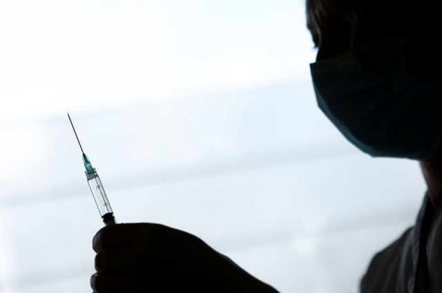 Σουηδία : Γυναίκα πέθανε μετά τη χορήγηση του εμβολίου της AstraZeneca